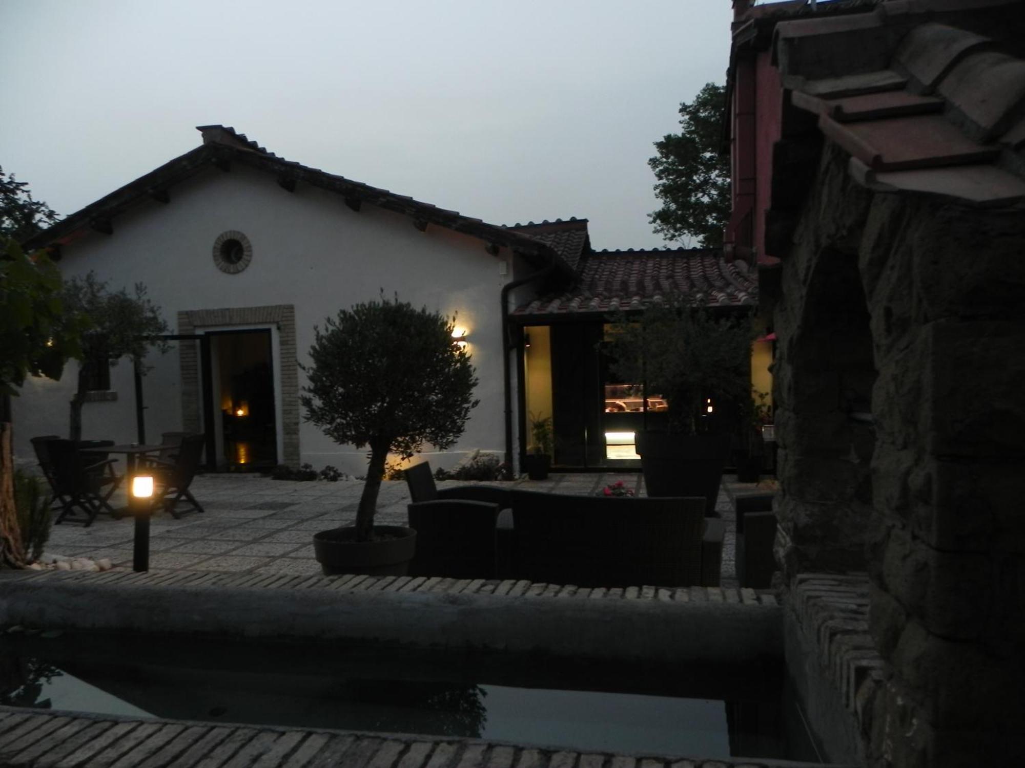 Tenuta Del Duca Fiumicino Locanda E Hostaria Guest House Exterior foto